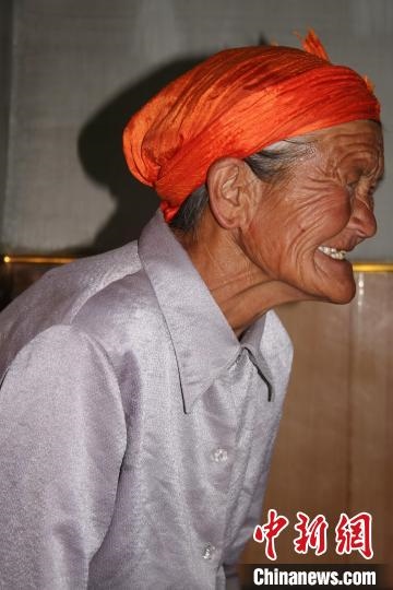 薩仁托婭拍攝的“草原母親”?！∷_仁托婭供圖