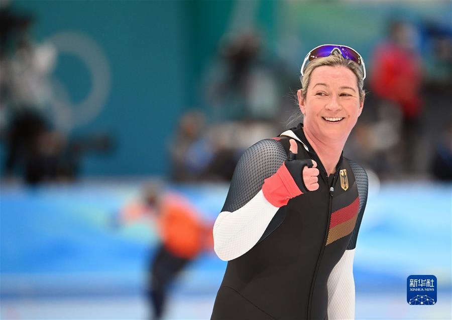 (新華全媒頭條·圖文互動(dòng))(13)鐘華論:中國(guó)攜手世界 向著春天出發(fā)——寫(xiě)在北京第二十四屆冬季奧林匹克運(yùn)動(dòng)會(huì)閉幕之際