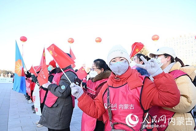 2022年呼和浩特市第七屆徒步迎新活動現(xiàn)場。人民網(wǎng) 劉藝琳攝