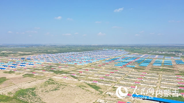 科右中旗被列入全國肉牛全產(chǎn)業(yè)鏈典型縣，入選國家級現(xiàn)代產(chǎn)業(yè)園創(chuàng)建名單。（科右中旗委宣傳部提供）