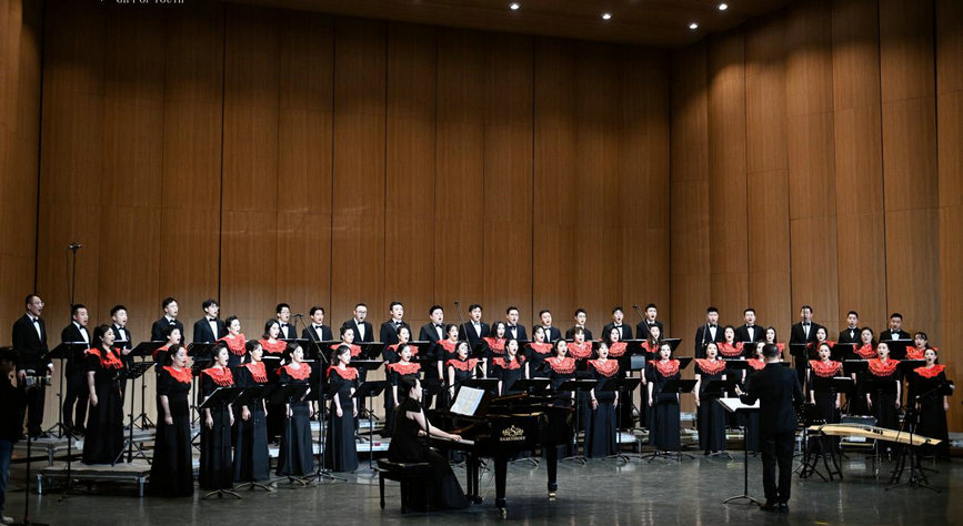 1768812426847123.jpg 合唱1.jpg