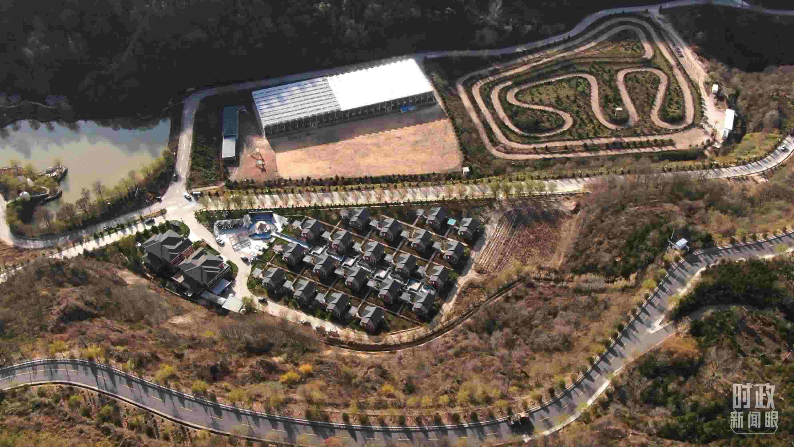 △延安市安塞區(qū)高橋鎮(zhèn)南溝村。2022年10月，總書記曾到這里考察調(diào)研。（總臺記者劉海濤、錢金庫拍攝）