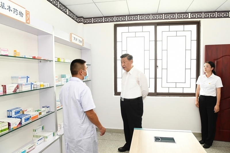 2022年6月8日，習近平總書記在四川眉山東坡區(qū)太和鎮(zhèn)永豐村考察。