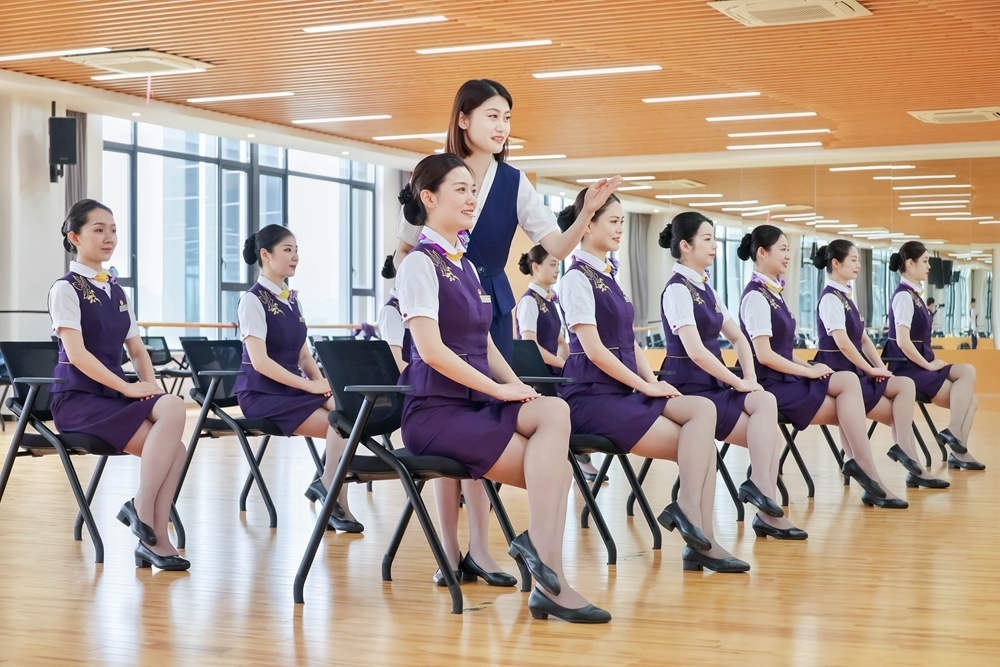 形象儀態(tài)塑造。