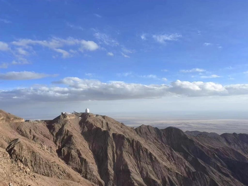 墨子巡天望遠(yuǎn)鏡遠(yuǎn)景圖。（中國(guó)科學(xué)技術(shù)大學(xué)供圖）