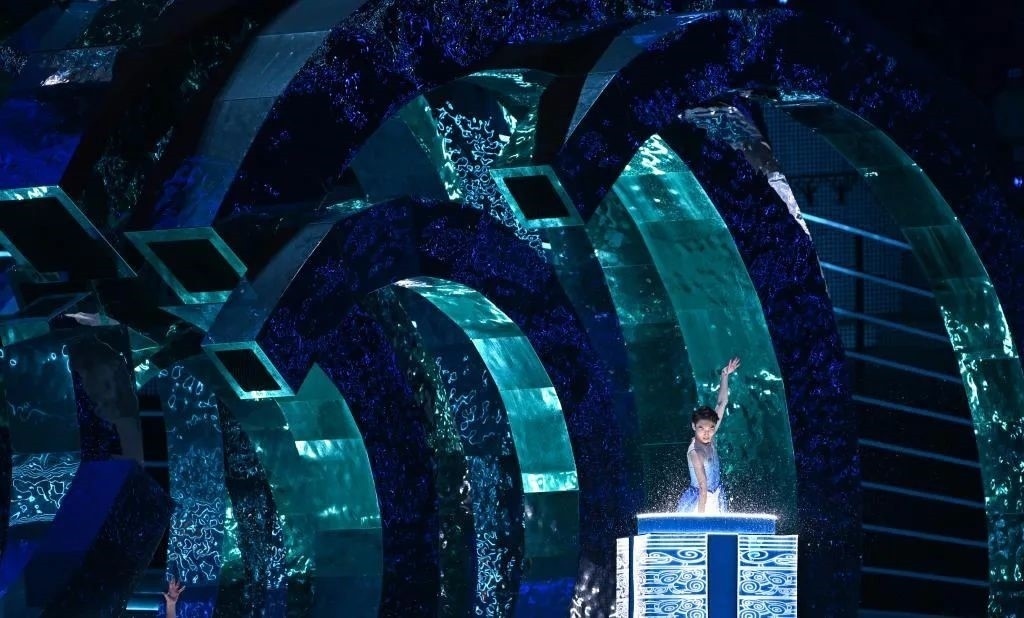 △9月23日，杭州第19屆亞洲運(yùn)動(dòng)會(huì)開幕式迎賓表演《水潤(rùn)秋輝》。