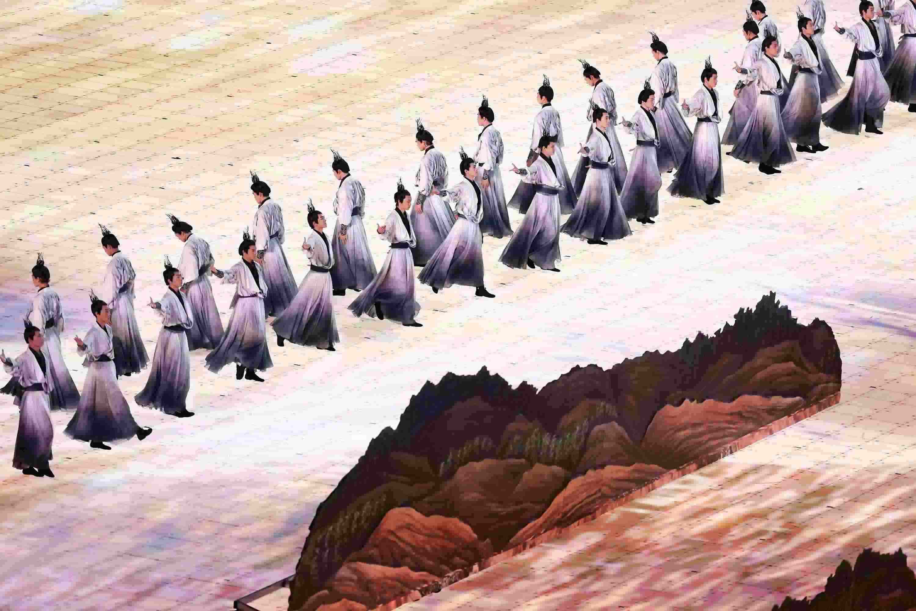 △2023年9月23日，演員在杭州第十九屆亞洲運(yùn)動(dòng)會(huì)開(kāi)幕式上表演。