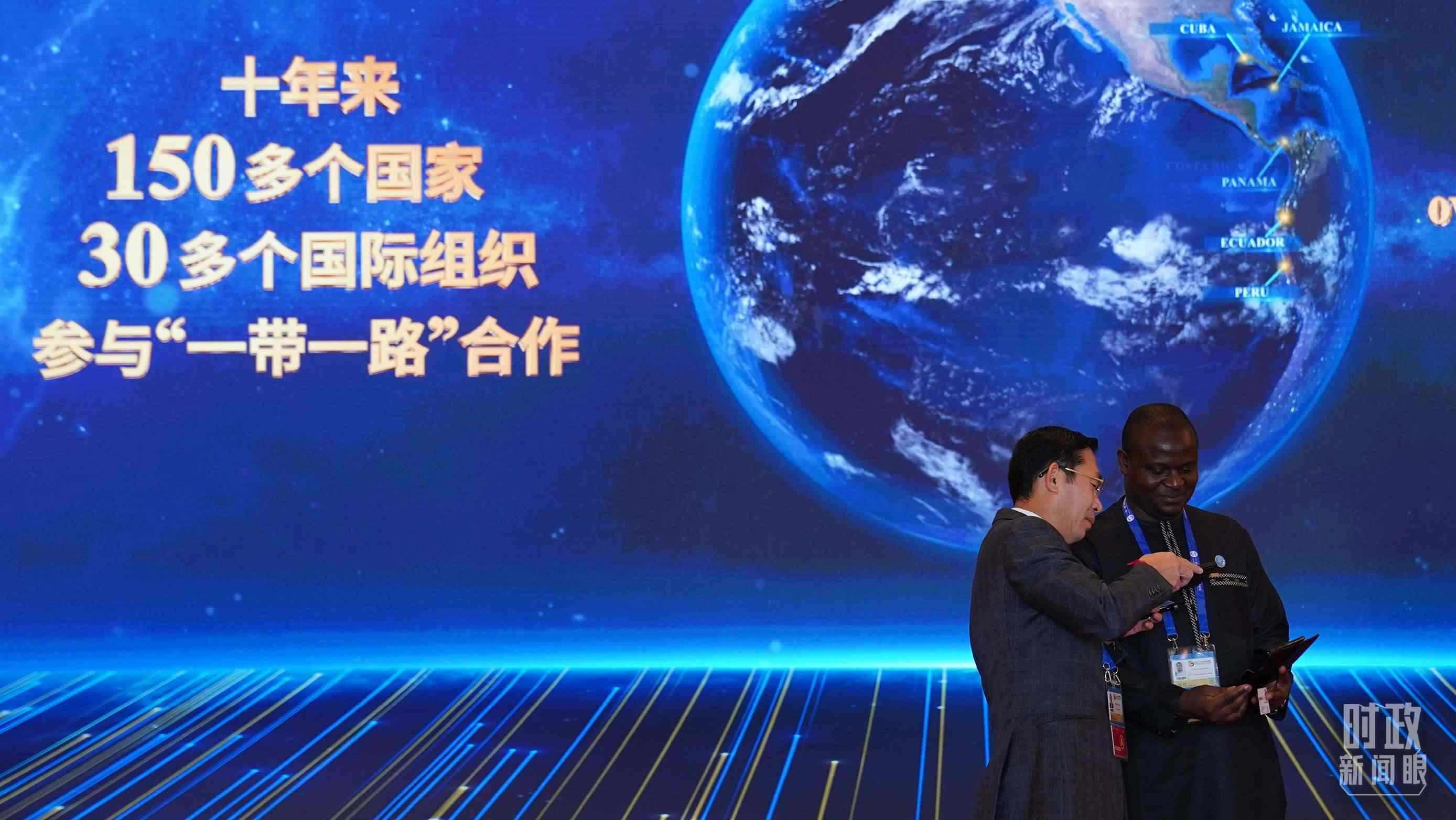 △“一帶一路”助力許多發(fā)展中國家加快邁向現(xiàn)代化的步伐。（總臺國廣記者李晉拍攝）