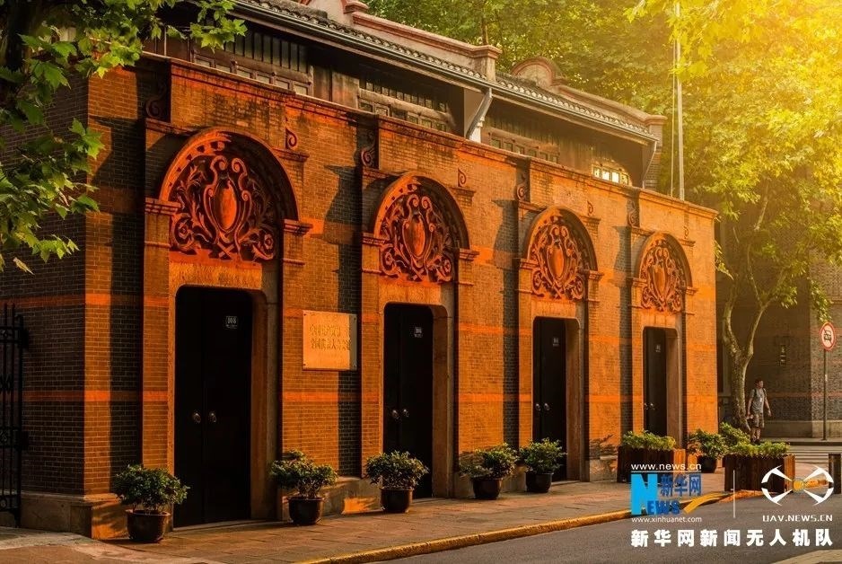 晨曦下的中共一大會(huì)址紀(jì)念館。新華網(wǎng) 吳愷 攝