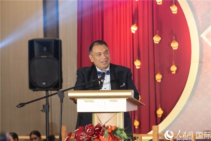 菲外交部副部長(zhǎng)多明戈出席年會(huì)并致辭。人民網(wǎng)記者樊帆 攝