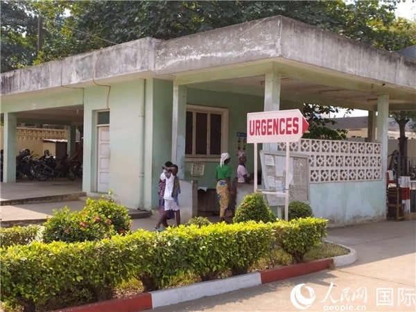 莫諾和庫福省中心醫(yī)院急診科。人民網(wǎng)記者 黃培昭攝