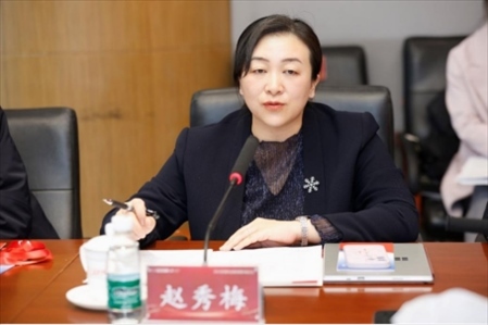 人民網(wǎng)輿情數(shù)據(jù)中心主任、人民在線總經(jīng)理趙秀梅發(fā)言