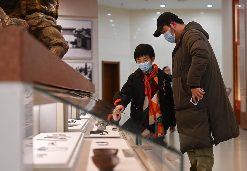 2024年1月29日，市民在平津戰(zhàn)役紀念館參觀。