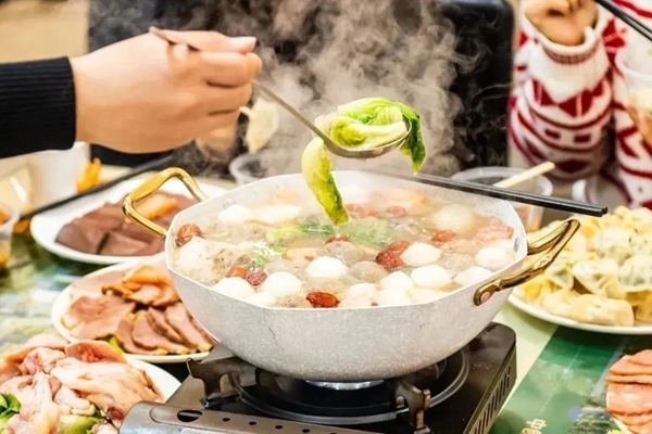 華南理工大學(xué)推出火鍋年夜飯。校方供圖