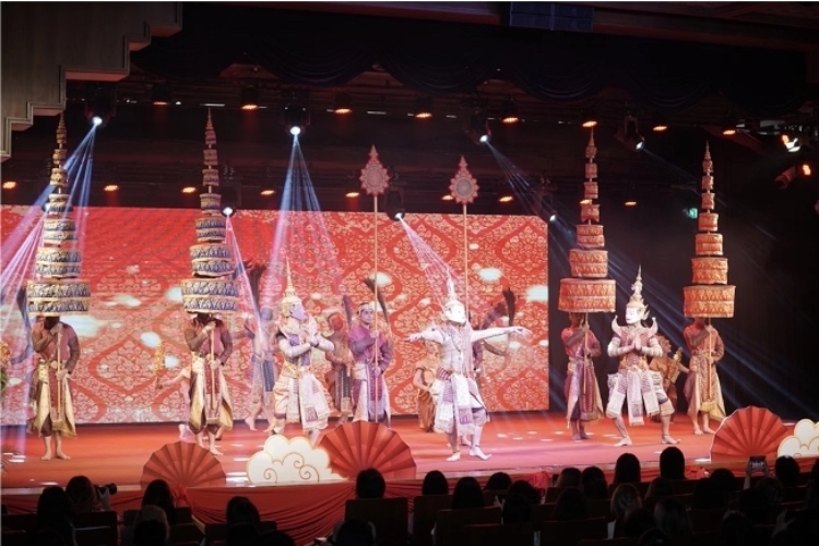 圖為2024“歡樂春節(jié)”中泰互致新春賀辭活動現(xiàn)場。 中國駐泰國大使館文化處供圖