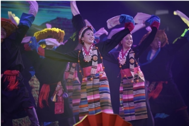 圖為2024“歡樂春節(jié)”中泰互致新春賀辭活動現(xiàn)場。 中國駐泰國大使館文化處供圖