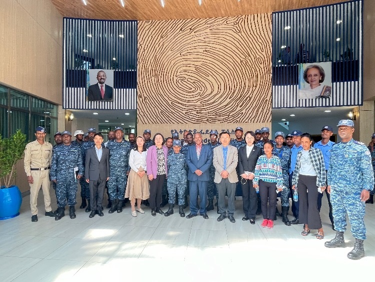 圖為埃塞俄比亞聯(lián)邦警察中文培訓班開班儀式現(xiàn)場。亞的斯亞貝巴大學孔子學院供圖