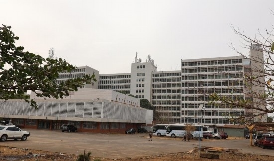 中塞友誼大廈。