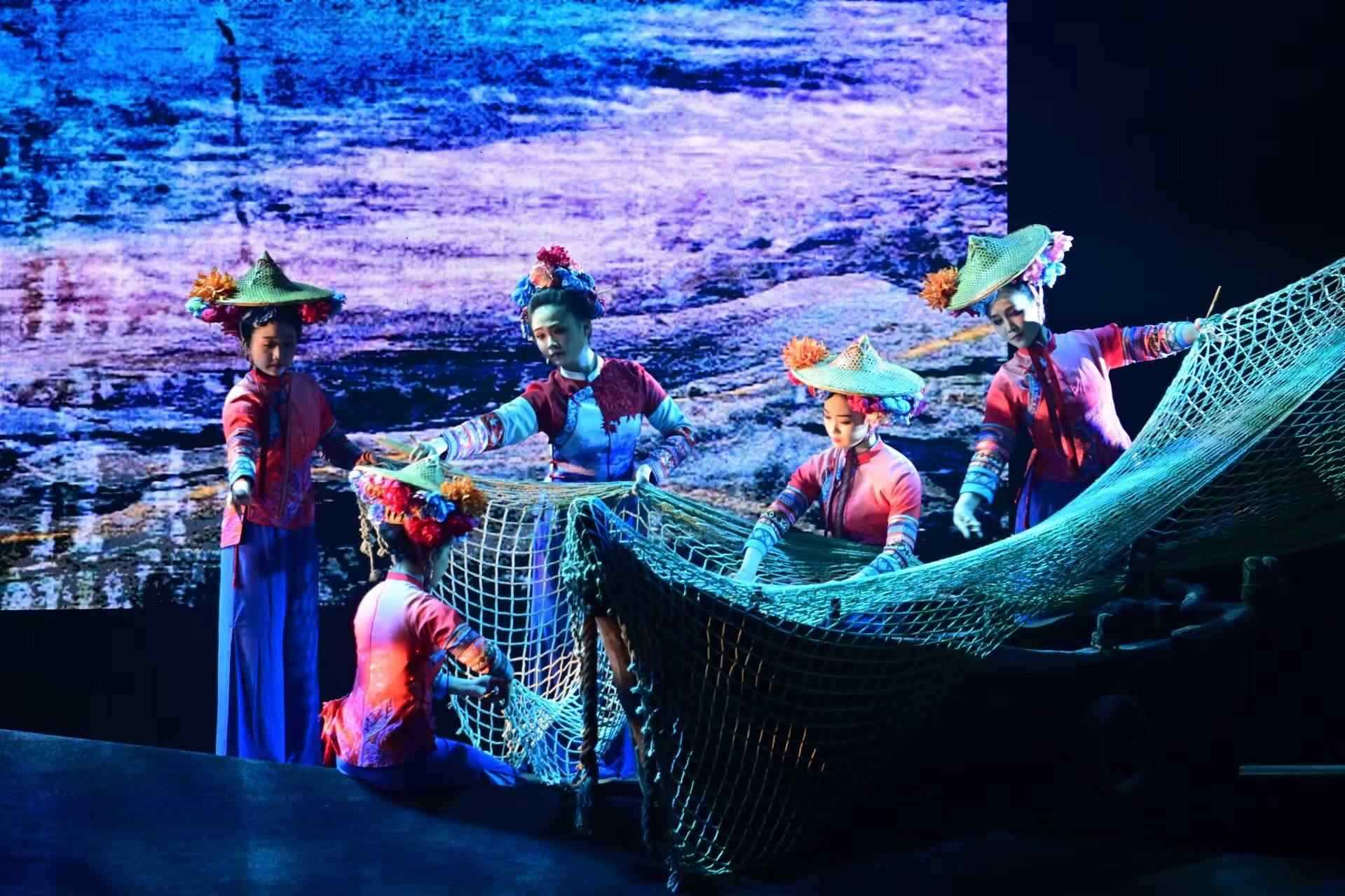 《圍頭新娘》劇照。泉州市高甲戲傳承中心供圖