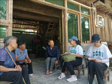 △ 2022年7月，華中師范大學(xué)生命科學(xué)學(xué)院鄉(xiāng)村振興之旅暑期實(shí)踐隊(duì)赴湖北省恩施市宣恩縣長潭河侗族鄉(xiāng)開展“生態(tài)文明助力鄉(xiāng)村振興”暑期社會(huì)實(shí)踐活動(dòng)。