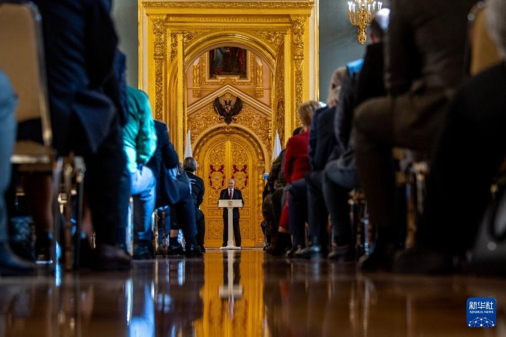 3月20日，俄羅斯總統(tǒng)普京在莫斯科克里姆林宮與其競(jìng)選團(tuán)隊(duì)代表舉行見面會(huì)。新華社記者 曹陽 攝