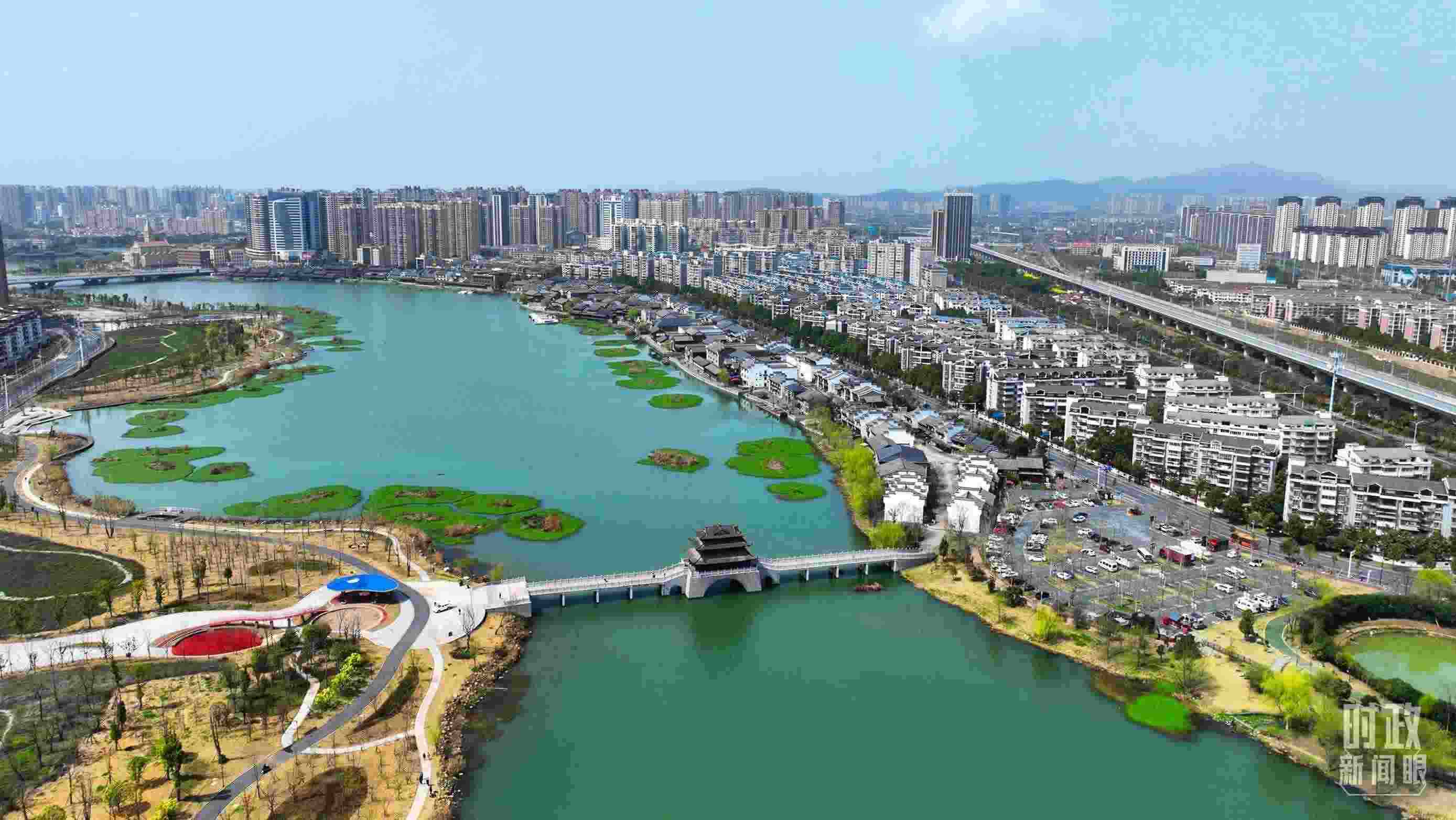 湖南常德。此次座談會前，習(xí)近平在長沙、常德兩地實地考察。（總臺央視記者范凱拍攝）