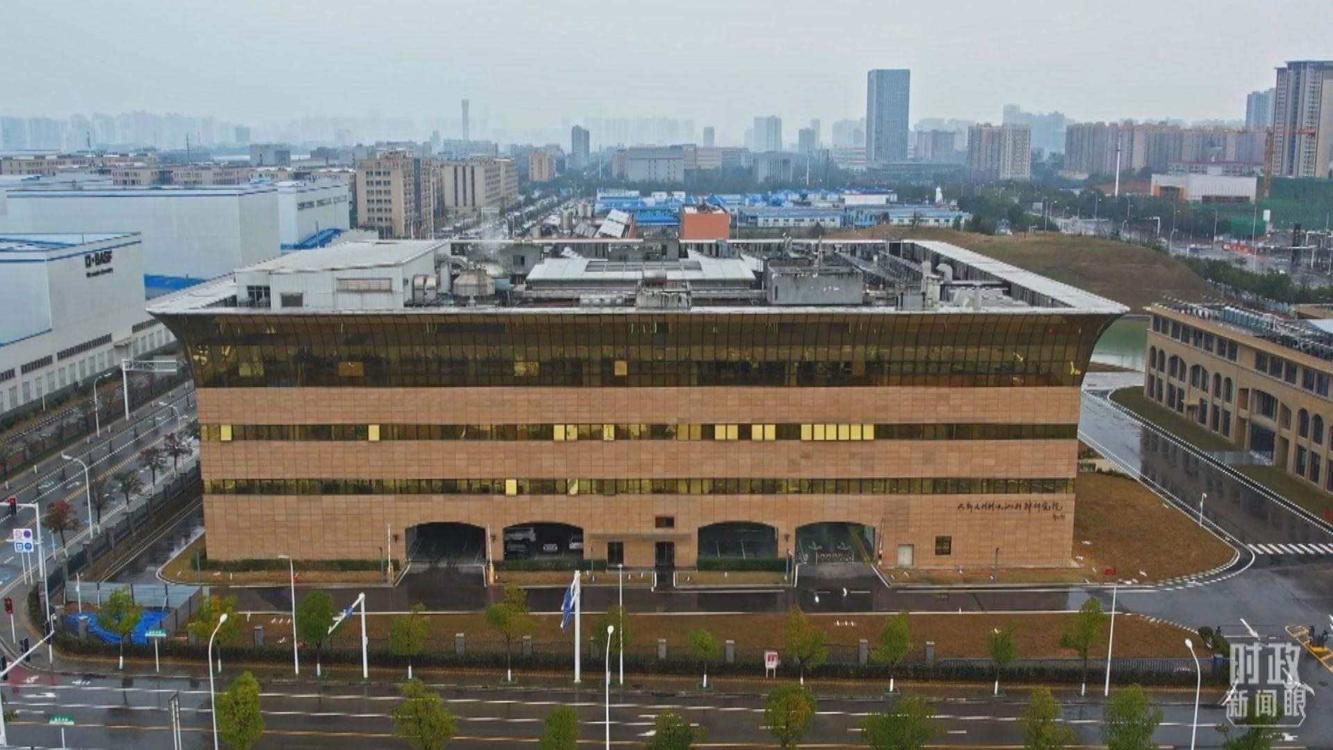 △巴斯夫杉杉電池材料有限公司。（總臺(tái)記者陳稼、楊侃拍攝）