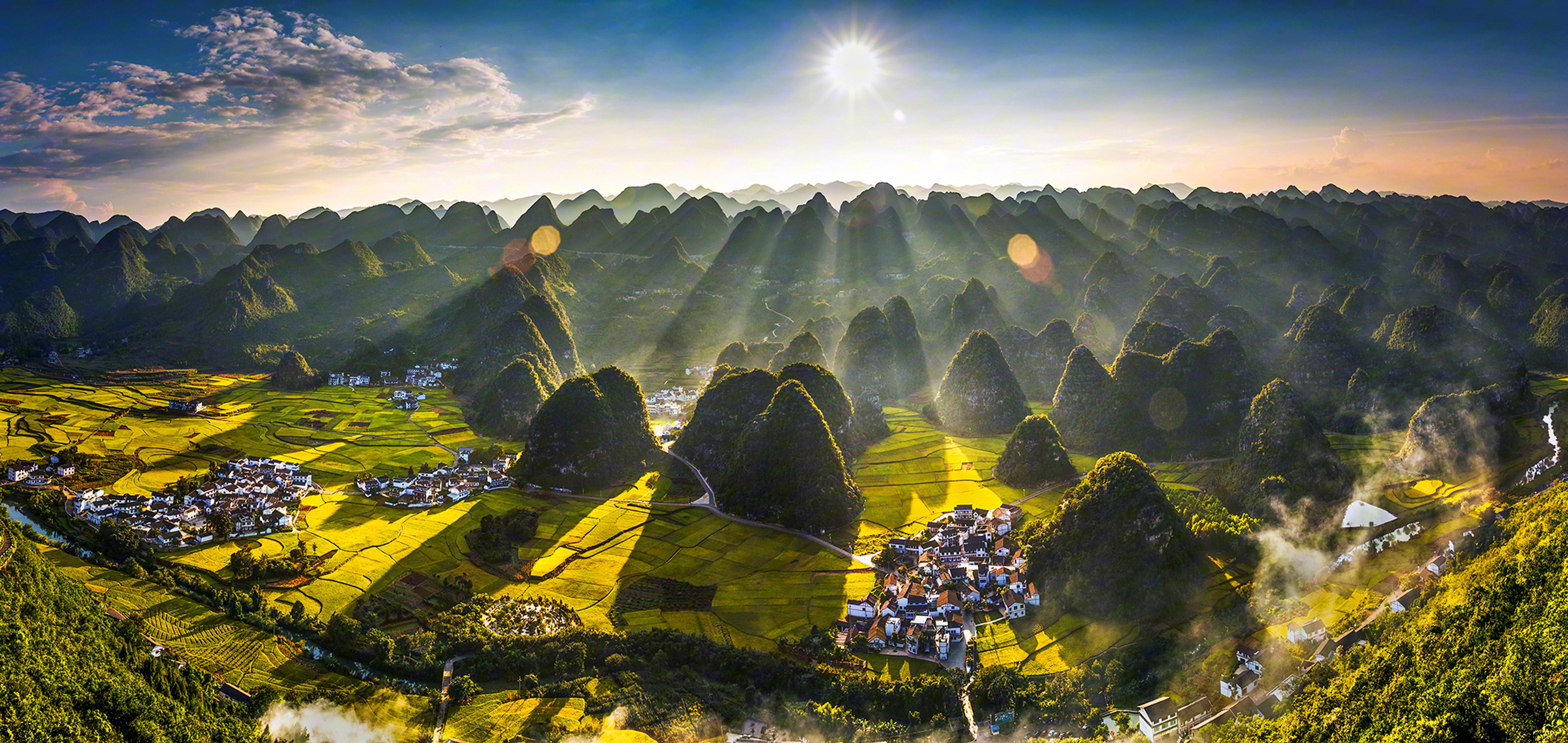 興義萬峰林。陳劍平 攝