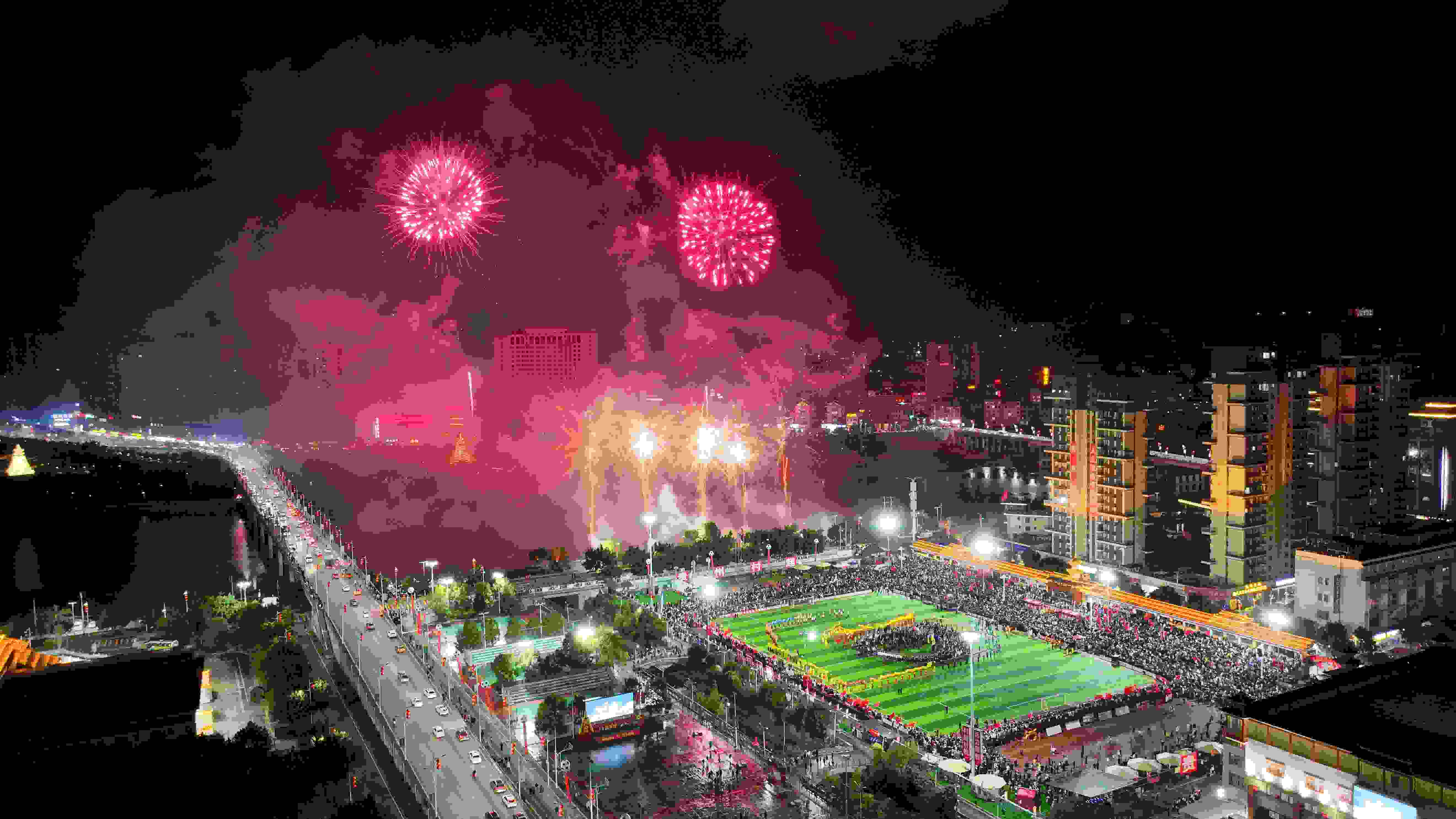 貴州榕江“村超”現(xiàn)場。韋貴金 攝