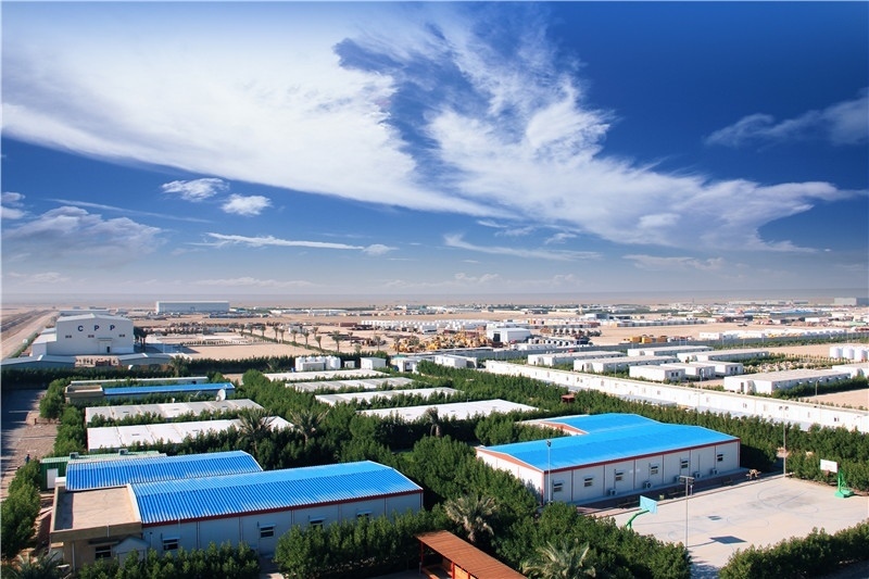 圖為中石油管道局伊拉克魯邁拉項目營地，中石油管道局供圖