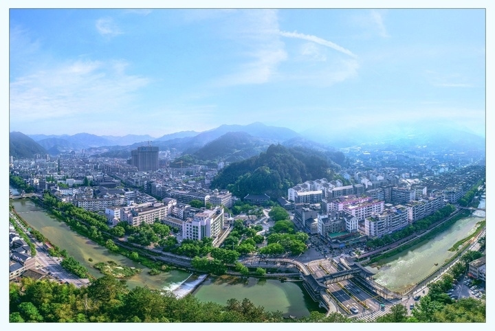 俯瞰景寧縣城。供圖 景寧縣委宣傳部