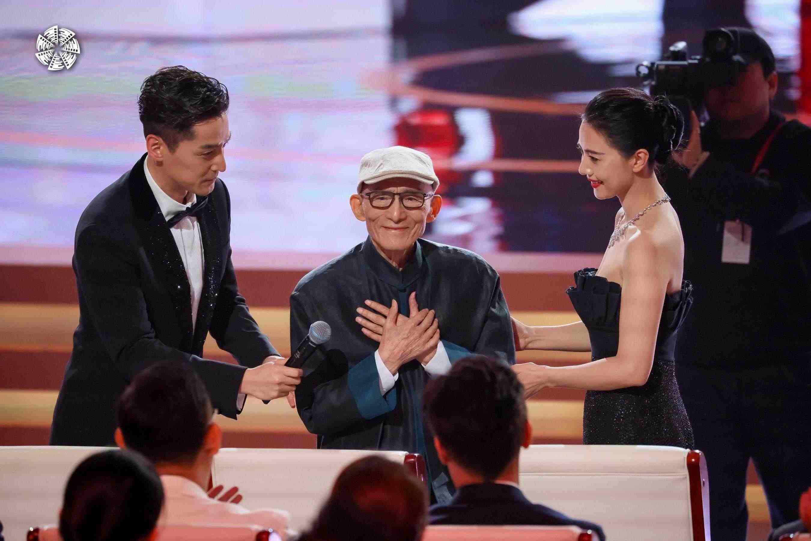 從左到右依次為演員胡歌，演員游本昌，演員高圓圓。主辦方供圖