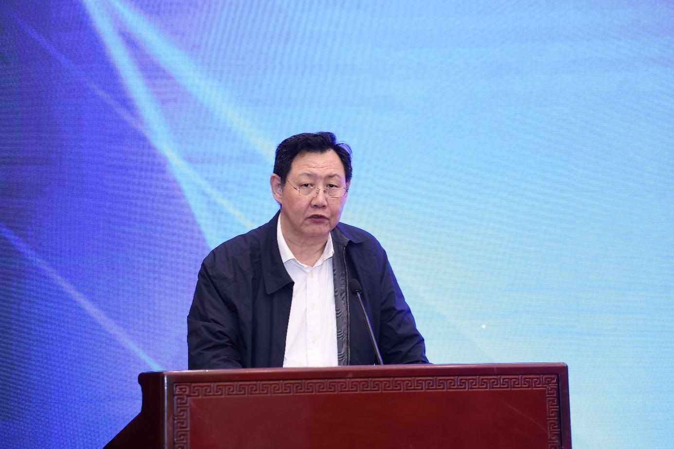 中國(guó)物流與采購(gòu)聯(lián)合會(huì)黨委副書(shū)記余平致辭。主辦方供圖