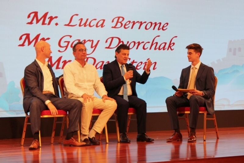 2、在故事分享環(huán)節(jié)，多名友好人士分享他們與中國的故事。 伊莎貝爾·羅德里格斯攝