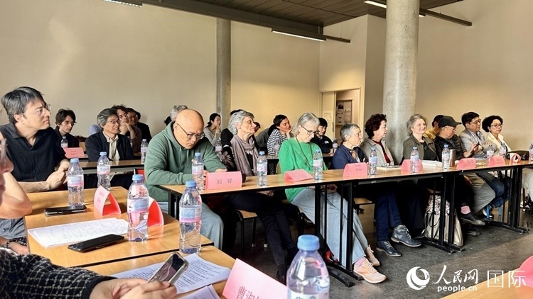 “國(guó)際青年文學(xué)共讀”活動(dòng)現(xiàn)場(chǎng)。人民網(wǎng)記者 于超凡攝