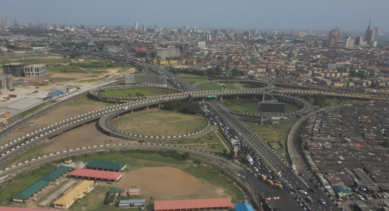 新修復的尼日利亞拉各斯三號橋鳥瞰圖。中國土木尼日利亞有限公司供圖