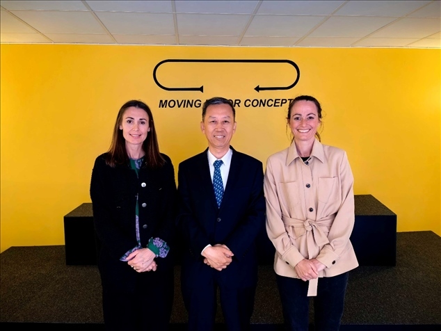 中國駐瑞典大使崔愛民應(yīng)邀參訪瑞典牧夫樂公司。中國駐瑞典大使館供圖