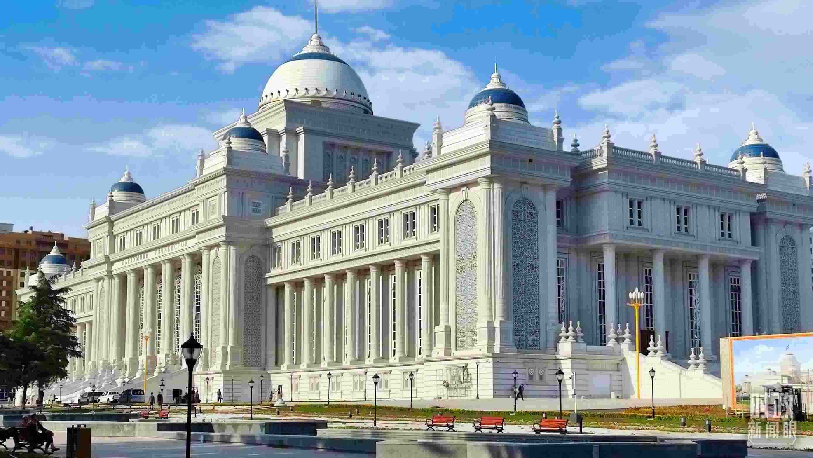 △中方援建塔議會(huì)大樓。（總臺(tái)記者員志軍拍攝）