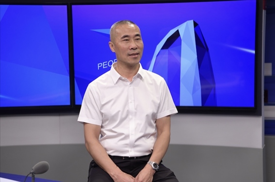 福建省晉江市工商聯(lián)黨組成員王建回。人民網(wǎng)記者 王曉嘯攝