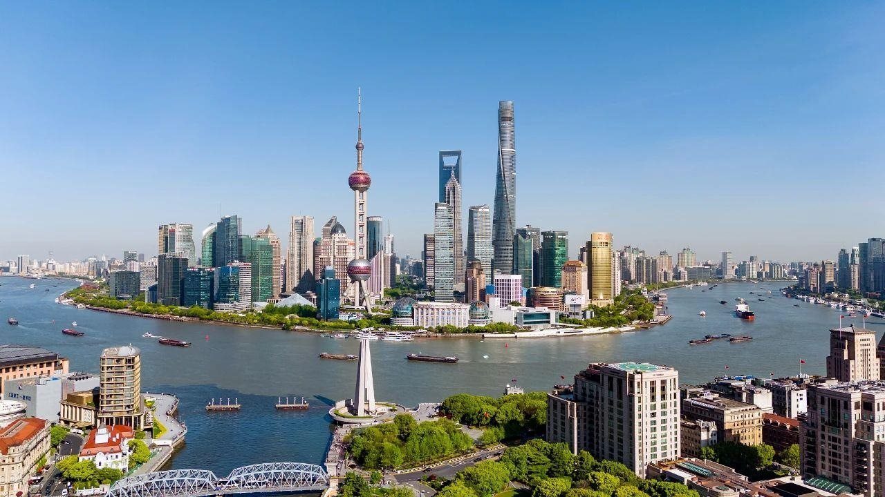 從一扇“門”、一座“城”、兩張“網(wǎng)”，看浦東新區(qū)改革常新