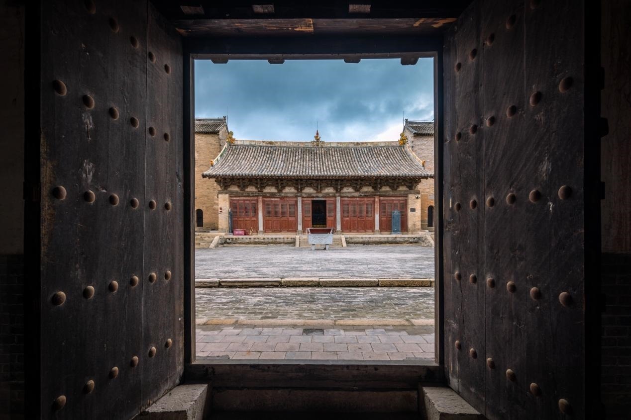 高平市崇明寺一角。蘇唐詩(shī)攝