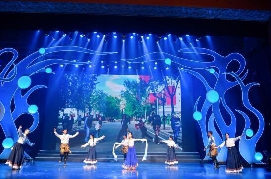 第十屆“歡動(dòng)北京”開幕，12國(guó)青少年向未來問好