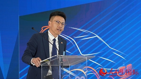 延鋒彼歐南非公司總經(jīng)理張?chǎng)沃罗o。人民網(wǎng) 張茜攝