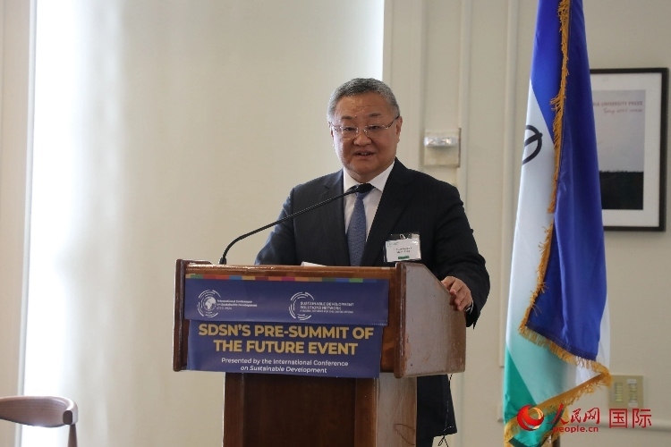 中國(guó)常駐聯(lián)合國(guó)代表傅聰大使發(fā)表演講。人民網(wǎng)記者 李志偉攝