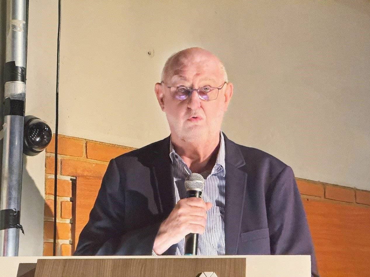 圣保羅州立大學(xué)孔子學(xué)院巴方院長保利諾在活動(dòng)中致辭。圣保羅州立大學(xué)孔子學(xué)院供圖