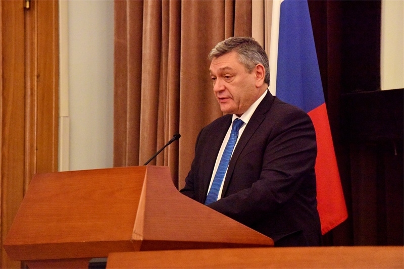 俄羅斯外交部副部長魯登科致辭。主辦方供圖