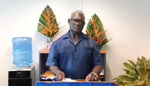 所羅門群島前總理、現任財政與國庫部長梅納西·索加瓦雷以視頻形式向論壇致辭（主辦方供圖）