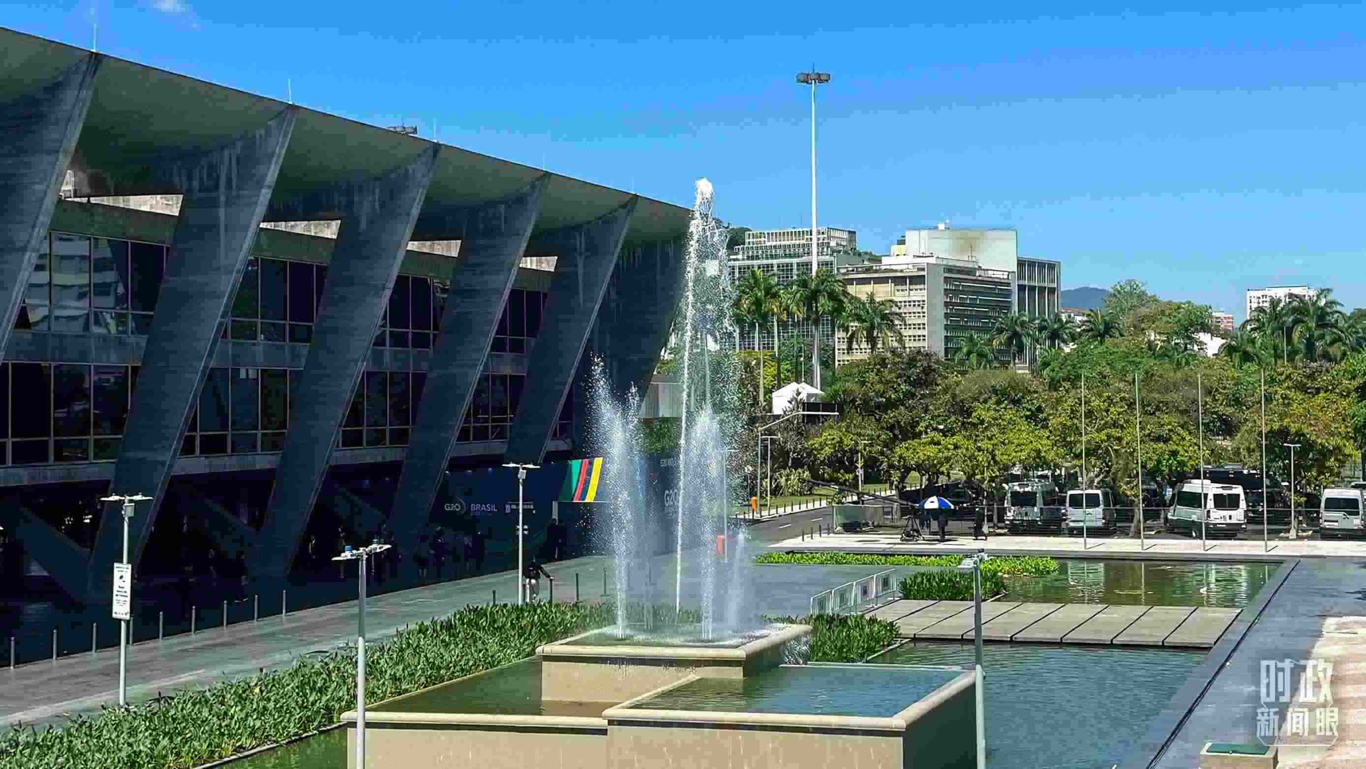 △G20峰會舉辦地，巴西里約熱內(nèi)盧現(xiàn)代藝術(shù)博物館。（總臺央視記者趙怡彬拍攝）