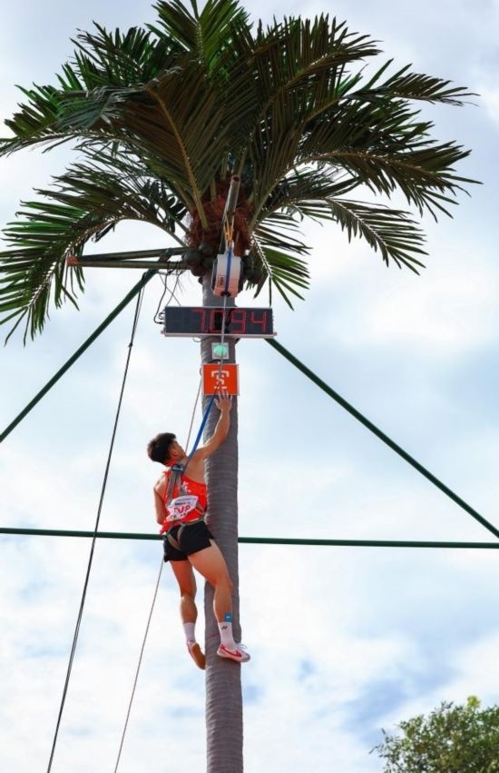 11月23日，廣東隊(duì)選手黃新鴻在比賽中。新華社記者 楊植森 攝