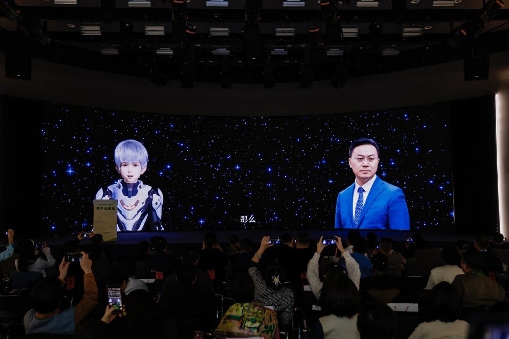 中國(guó)工程院院士、湖南師范大學(xué)校長(zhǎng)劉仲華與人民網(wǎng)數(shù)字人白澤線上對(duì)話